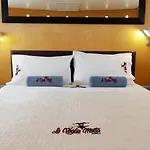 La Voglia Matta Botel *