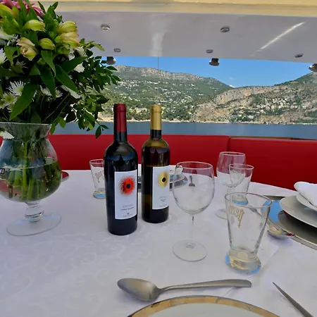 La Voglia Matta Hotel na wodzie Monte Carlo
