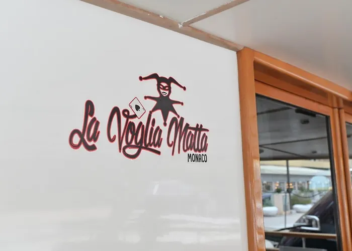 La Voglia Matta Botel